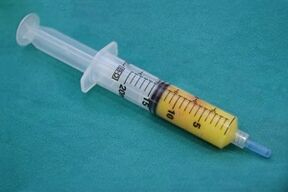 seringă cu țesut adipos pentru chirurgie de mărire a penisului